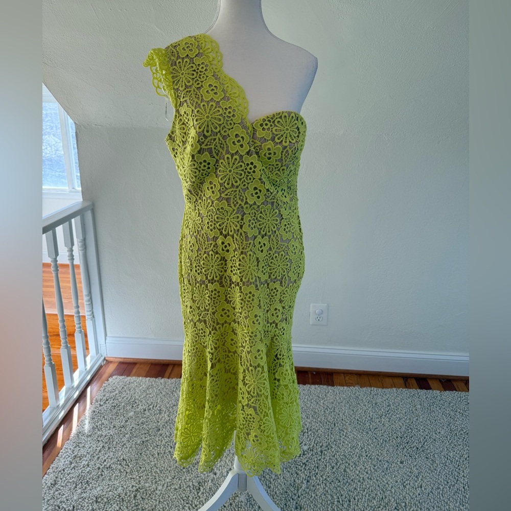 Karen Millen Vibrant Yellow One-Shoulder Lace Prom/Formal Dress Size 10 NWT - Picture 2 of 13